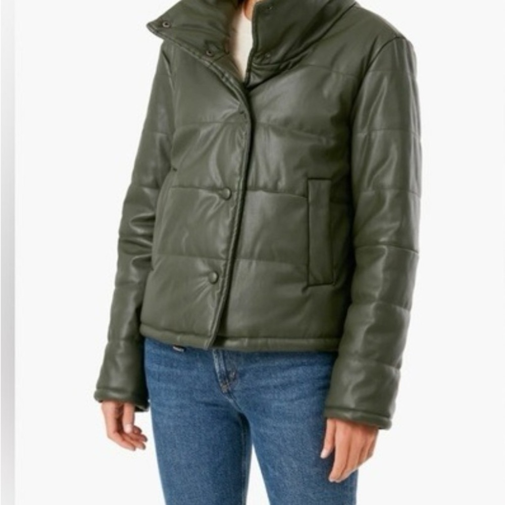 Pomander Place Dark Green Puffer Jacket